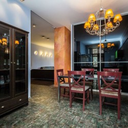 Трехкомнатная квартира на сутки, ул.Романовская слобода, 1