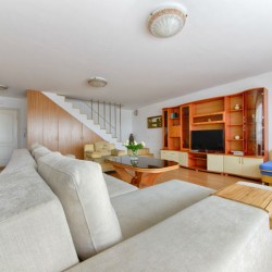 4-комнатная квартира, ул.Сторожевская, 8-1